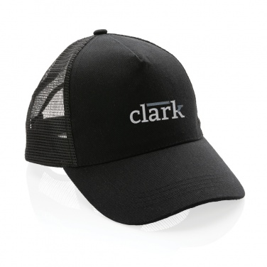 Logotrade Werbegeschenke das Foto: Impact AWARE™ 190gr Brushed rCotton 5 Panel Trucker-Cap
