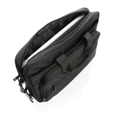 Logotrade Firmengeschenke das Foto: Swiss Peak AWARE™ RPET Voyager 15.6" Laptop-Tasche