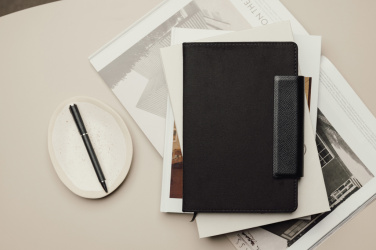 Logotrade werbemittel das Foto: VINGA Marlow GRS Notizbuch