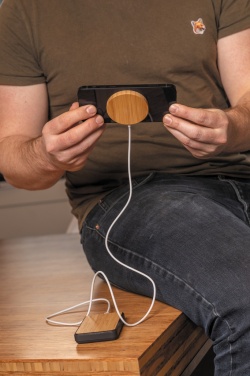 Logo trade business gifts image of: 10W bamboo magnetic wireless charger