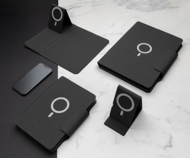Logotrade promotional merchandise picture of: Artic Magnetic 10W wireless charging A4 portfolio