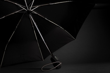 Logotrade promotional item image of: Swiss Peak AWARE™ Traveller 21” automatic umbrella