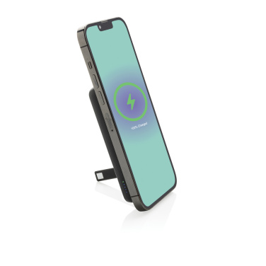 Logotrade promotional giveaway picture of: Zen RCS rplastic 5000 mah 5W magnetic bamboo powerbank