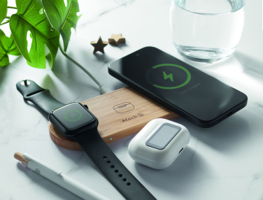 Logotrade advertising product image of: 3 in 1 15W wireless charger