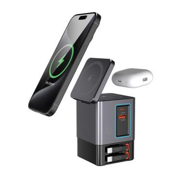 Logotrade promotional product image of: Urban Vitamin Sacramento 105W GAN charger+retractable cables