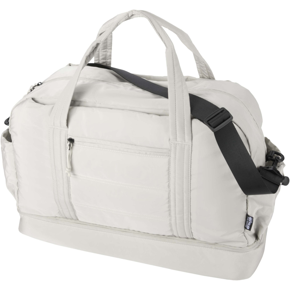 Logotrade corporate gift picture of: Puffer GRS recycled duffel bag with insulated bottom 30L