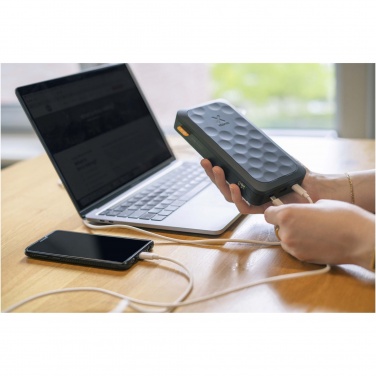 Logotrade reklaamkingid pilt: Xtorm FS5451 kütuseseeria 45 000 mAh 67 W akupank