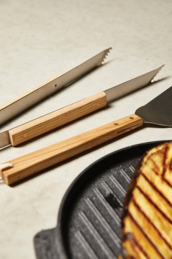 Logotrade firmakingitused pilt: VINGA Paso grilltangid