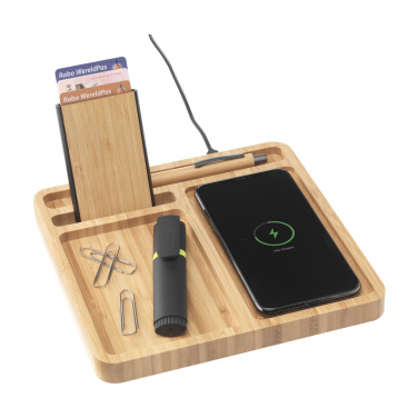 Logotrade firmakingituse foto: Bamboo Organizer laadija