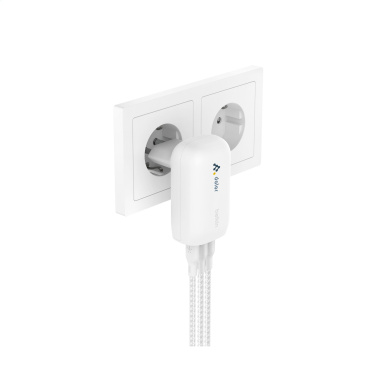 Logotrade firmakingi foto: Belkin BoostCharge 3-pordiline seinalaadija