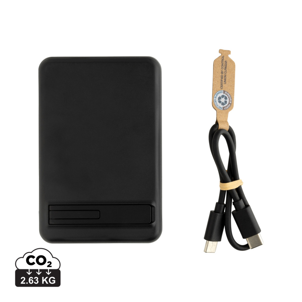 Logotrade ärikingituse foto: Zen RCS plastk 5000 mah 5W magnetiline bambusest akuank