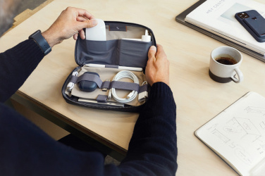 Logotrade ärikingitused pilt: Bellroy komplekt tehnika tarvikute hoiustamiseks