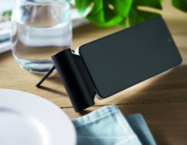 Logotrade firmakingi foto: POWERKAU akupank 5000mAh