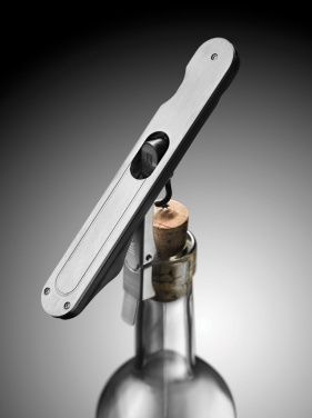 Logotrade firmakingi foto: AdHoc PushPull korgitser