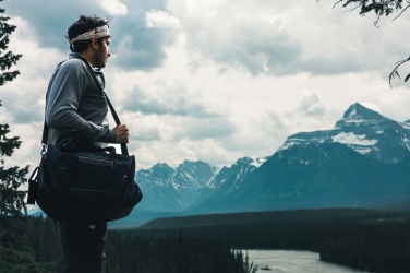 Logo trade mainoslahjat ja liikelahjat kuva: Swiss Peak AWARE™ RPET Voyager viikonloppulaukku