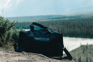 Logotrade liikelahja mainoslahja kuva: Swiss Peak AWARE™ RPET Voyager viikonloppulaukku
