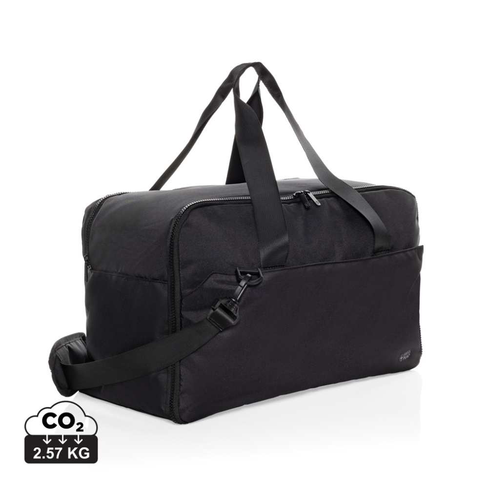 Logotrade liikelahja tuotekuva: Swiss Peak Aware™ RPET 15.6 viikonloppulaukku