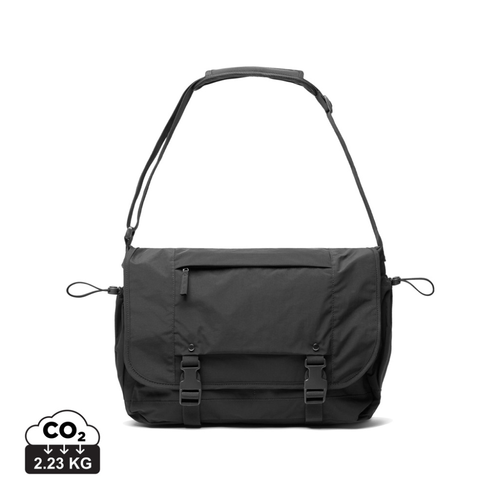 Logo trade mainostuote kuva: KENTO URBAN RCS rNylon 15,6 tuuman olkalaukku