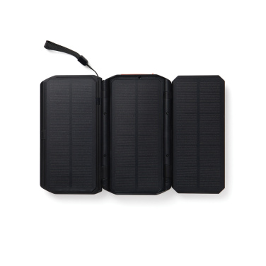 Logotrade mainostuote tuotekuva: Nordic Drift Titan 10 000 mAh aurinkovirtapankki, 3 paneelia