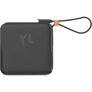 Logotrade mainostuote tuotekuva: Xtorm TravelPro 3-in-1-matkalaturi 30 W ja 10 000 mAh