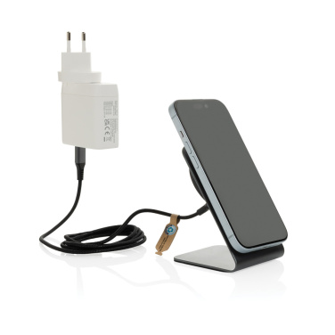 Logotrade dovana nuotrauka: Terra aliuminio 15 W magnetinis belaidis telefono įkrovimo stovas