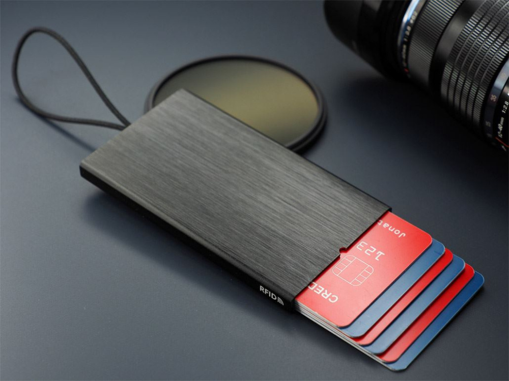 Логотрейд pекламные продукты картинка: Держатель кредитной и визитной карт RFID 126615500