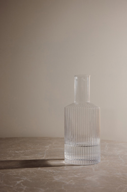 Logotrade presentreklam bild: VINGA York karaff 1,45 L